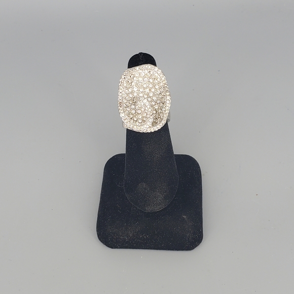 Abstract Silvertone Rhinestone Cocktail Ring - Picture 7 of 12